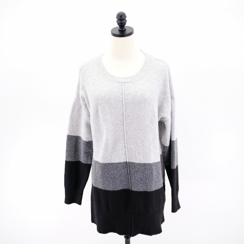 A.N.A. Gray Black Gradient Knit Scoop Neck Medium Sweater Polyester Spandex